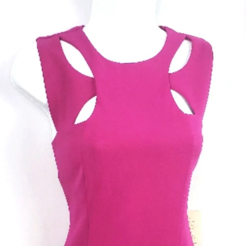 ALEXIA ADMOR Magenta Sleeveless Dress